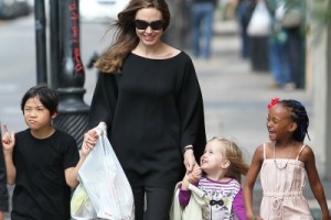 Angelina Jolie and Daughter Vivienne To Appear in 1st Disney Movie