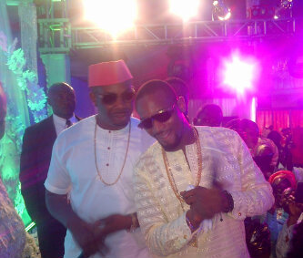  D’banj reunites with Don Jazzy + Exclusive Details of surprise performance at Taiwo and Dotun’s wedding D’banj reunites with Don Jazzy + Exclusive Details of surprise performance at Taiwo and Dotun’s wedding
