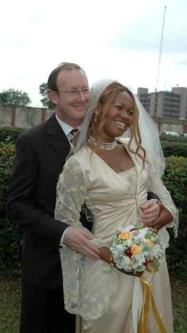 Goldie's husband shares their wedding photos in her memory 